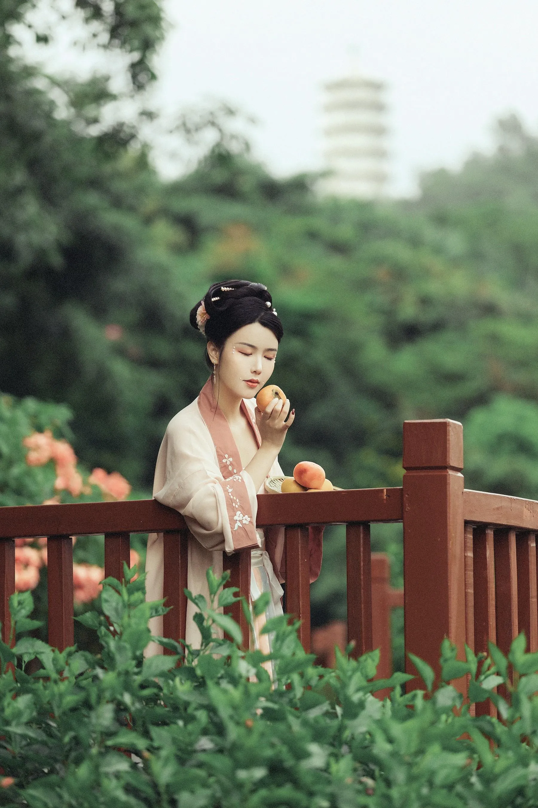 [YITUYU艺图语]2022.01.04 花期不待 三重子 [27P]插图1